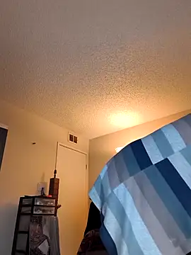 renegade_vyxxen's cam snapshot