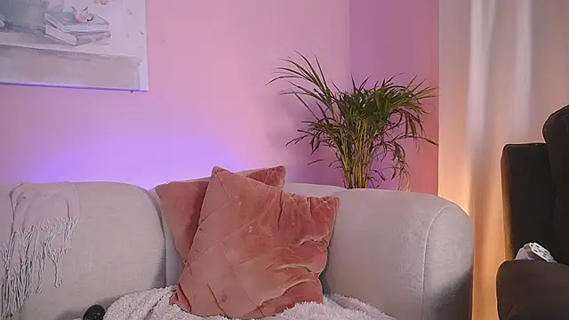 CamilleMilano's cam snapshot