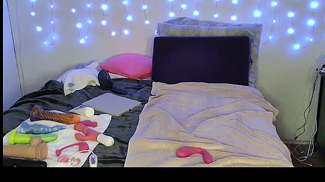 luvely_gurl's cam snapshot