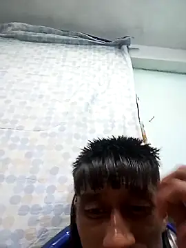 Crazygrillo69's cam snapshot