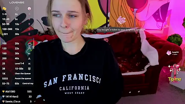 MaribelRiverr_'s cam snapshot