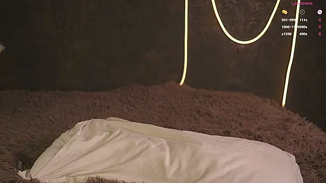 LinoAdaro's cam snapshot