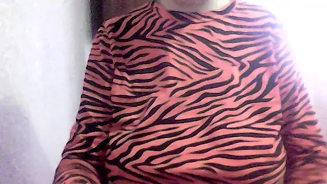 EvelinaRose live sex cam