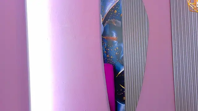 bella_moonlight_cr's cam snapshot