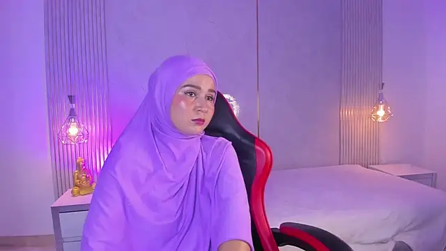 SamiQuest's cam snapshot