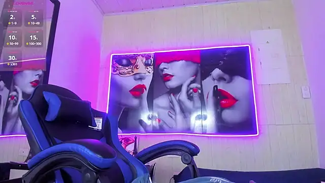 ashley-17's cam snapshot