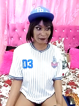 SexyBootie's cam snapshot