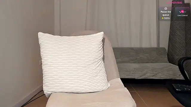 sara_ph's cam snapshot