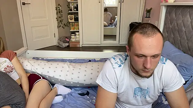 Daisy_Couple live sex cam