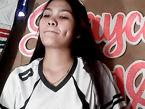 PinaySkinnyJust18's cam snapshot