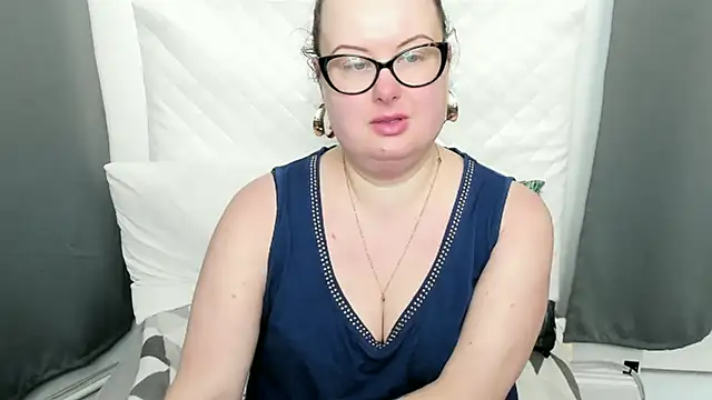 dirtyBonnie's cam snapshot