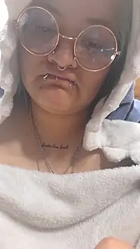 lucky-leah's cam snapshot