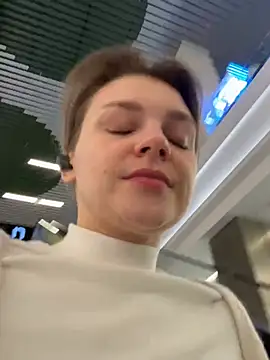 ValenciaShock live sex cam