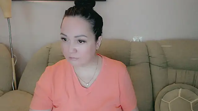 infinity_loveliness live sex cam