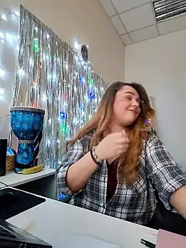 Juicy_PeachLux's cam snapshot