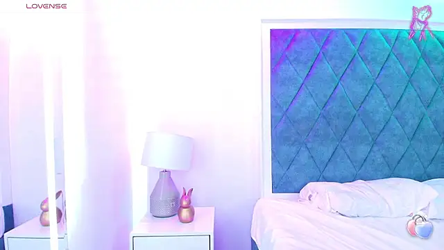 Alicia_smiith's cam snapshot