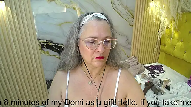 miisevvie_'s cam snapshot