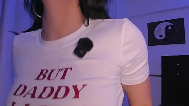 InfernalKiss's cam snapshot