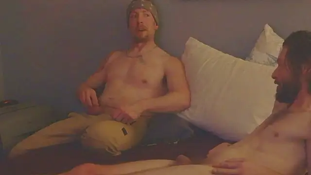 NWBuilt live sex cam