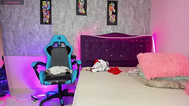 Lauren_smiles's cam snapshot