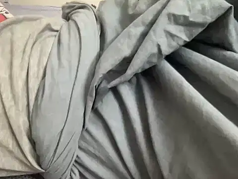 mdlaif1111's cam snapshot