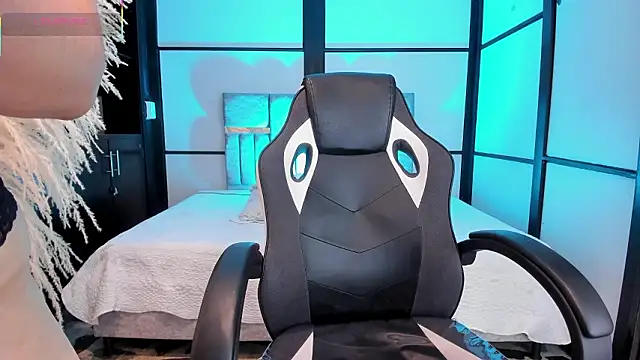 SamaraAnders_'s cam snapshot