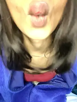 -AYUSHI01's cam snapshot