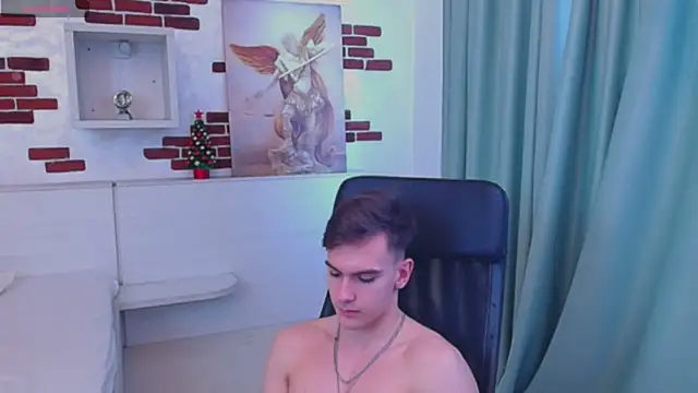BradyFlint live sex cam