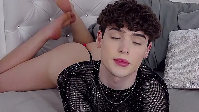 RobbyCharming live sex cam