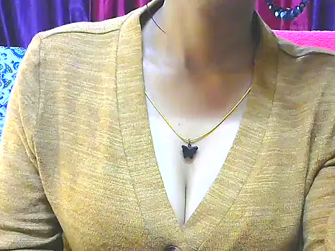 ishmita99's cam snapshot