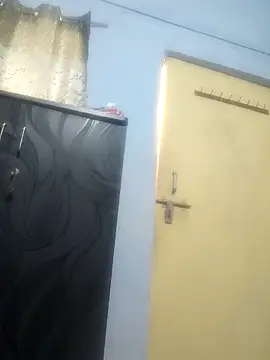 Koziekylie's cam snapshot