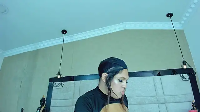 kimCosseyy live sex cam