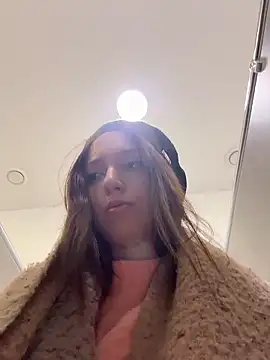 DollyTall live sex cam