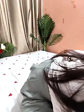 Shalu_G's cam snapshot