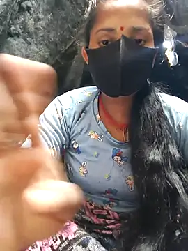 Punam_panjabi's cam snapshot