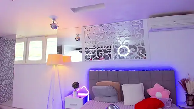 AshleyJoness's cam snapshot