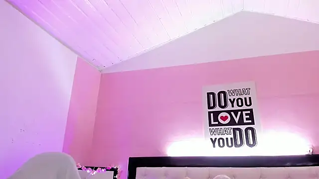 Barbieteeen's cam snapshot