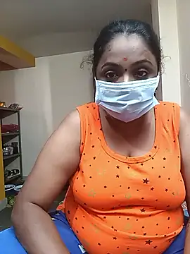 queendivya's cam snapshot