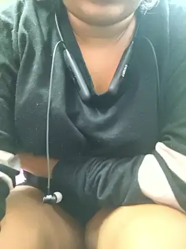 Ananya_34's cam snapshot