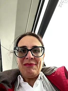 NataKitten live sex cam