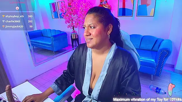 Alondra_gomexxx's cam snapshot