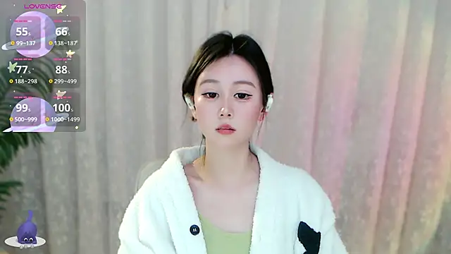 Aimee-520 live sex cam