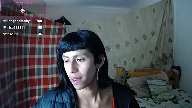 Naicollsxxx live sex cam