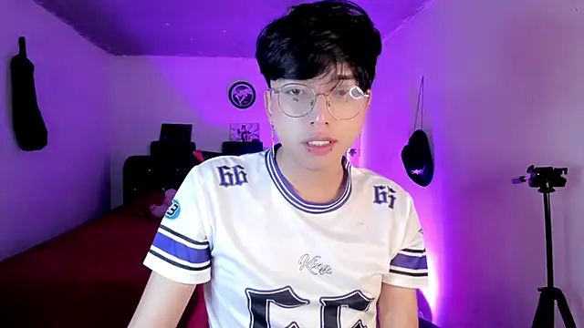 AnggelONfiree live sex cam