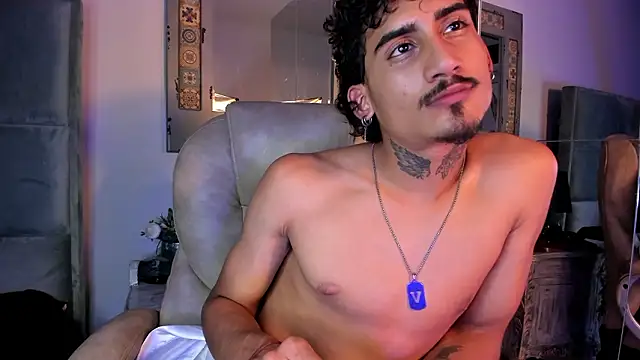 Mr_Strike live sex cam