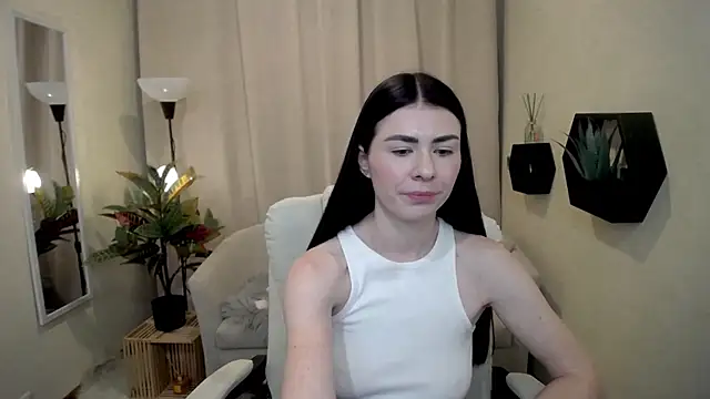 MilaSecret55's cam snapshot