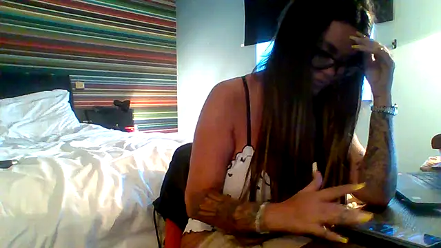 ScottishIvy's cam snapshot