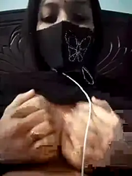 Maliha_Chowdhury's cam snapshot