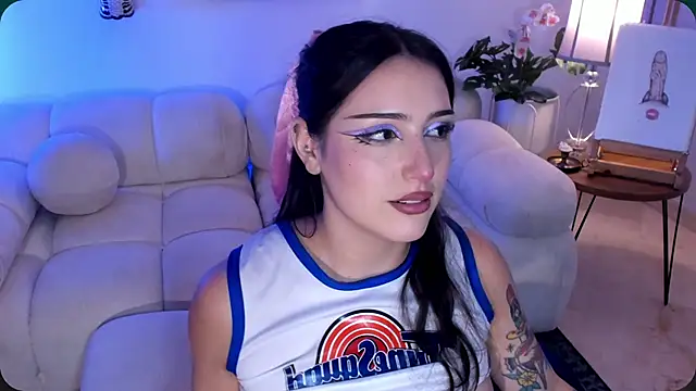 ColibriBlack's cam snapshot