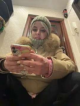 LikaCat live sex cam